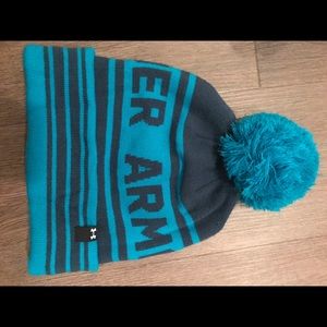Under Armour Pom Beanie